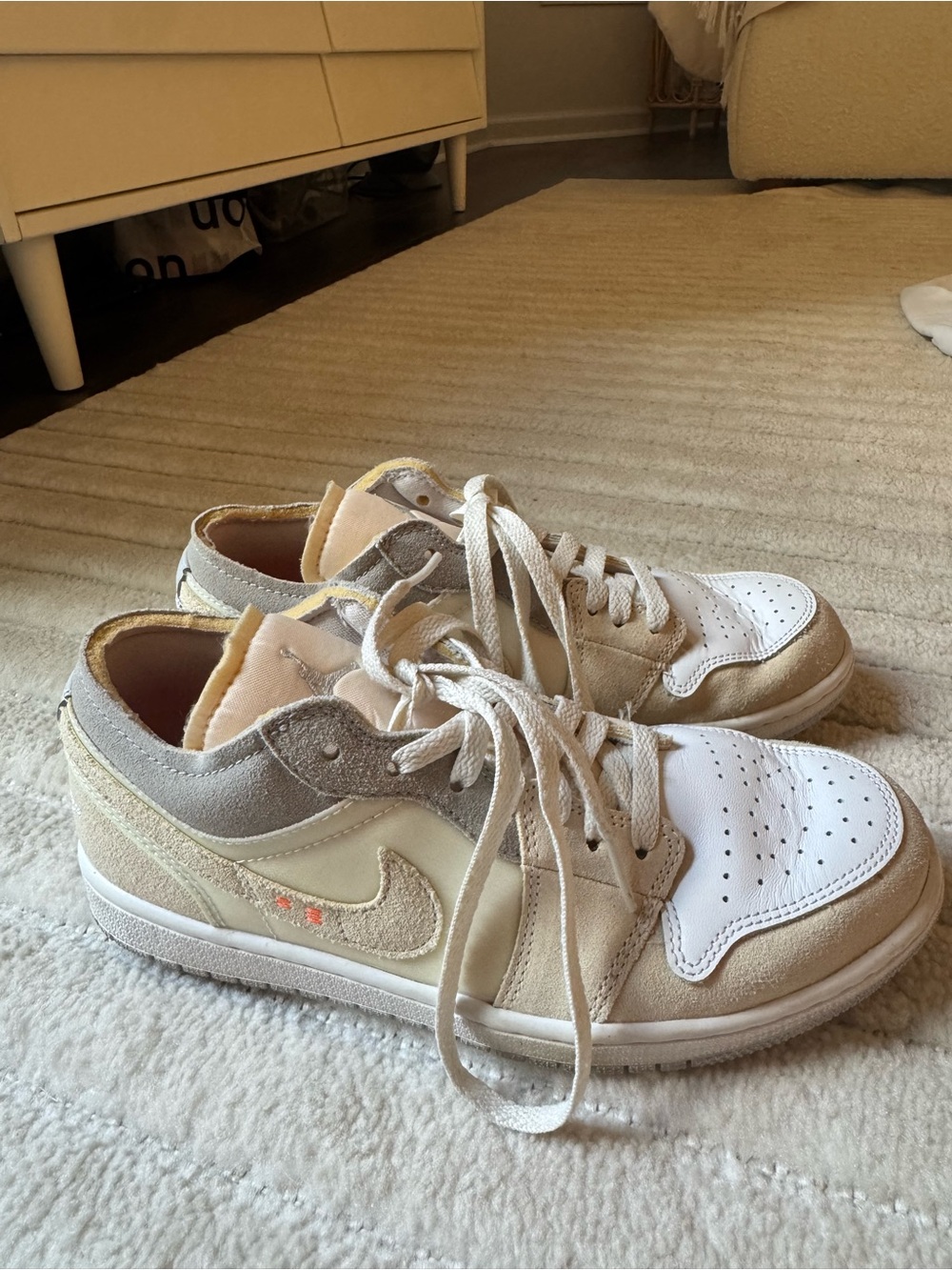 Nike Low-Top Sneakers in White and Beige Suede - Picture 1 of 4